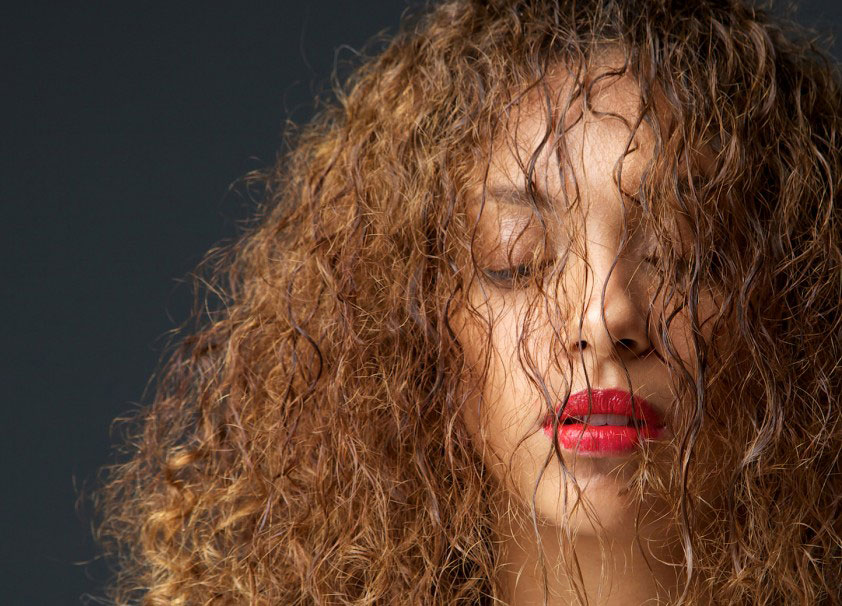 como saber o que seu cabelo precisa - hidratação, nutrição ou reconstrução